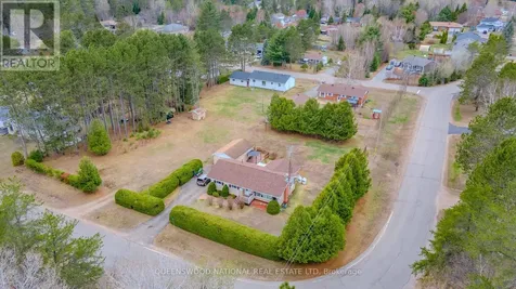 121 Sandhill Drive Madawaska Valley ON K0J 1B0