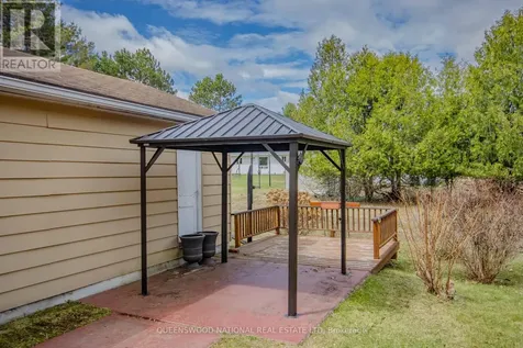 121 Sandhill Drive Madawaska Valley ON K0J 1B0