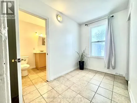 109 Elgin Street Orillia ON L3V 1S6