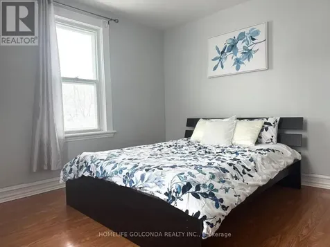 109 Elgin Street Orillia ON L3V 1S6