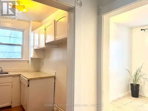 109 Elgin Street Orillia ON L3V 1S6