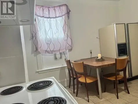 109 Elgin Street Orillia ON L3V 1S6
