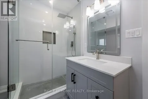 241 Rockaway Beach Place Innisfil ON L0L 1K0
