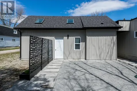 241 Rockaway Beach Place Innisfil ON L0L 1K0
