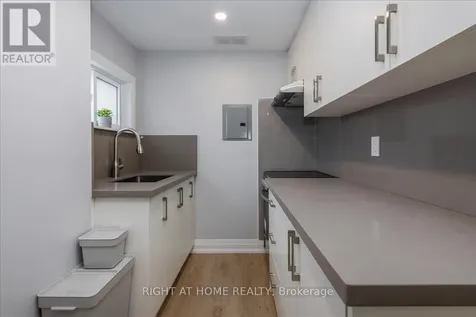241 Rockaway Beach Place Innisfil ON L0L 1K0