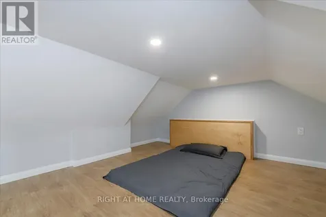 241 Rockaway Beach Place Innisfil ON L0L 1K0