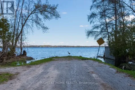 241 Rockaway Beach Place Innisfil ON L0L 1K0