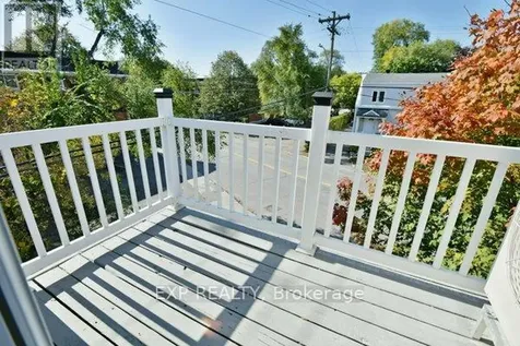 369 Lafontaine Avenue Ottawa ON K1L 6X9