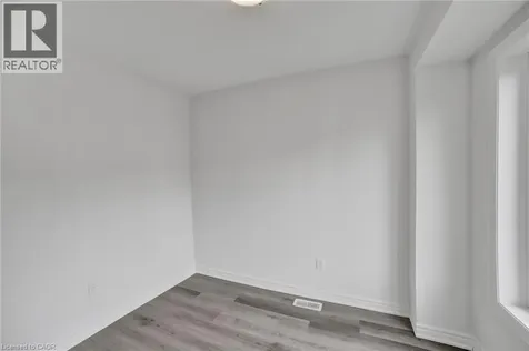 29 Radison Lane Hamilton ON L8H 0B5