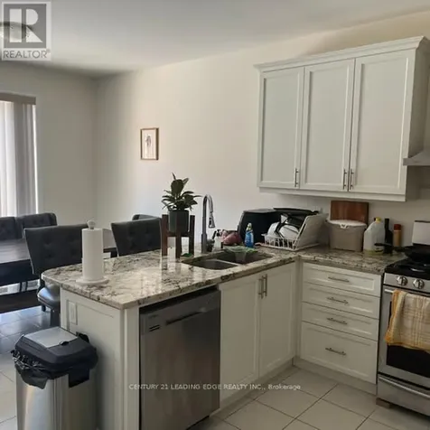 23 Boland Court Aurora ON L4G 0W6