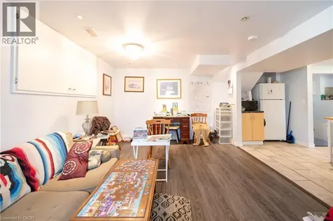 66 Belwood Crescent Kitchener ON N2C 1Z3