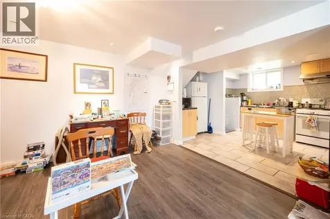 66 Belwood Crescent Kitchener ON N2C 1Z3