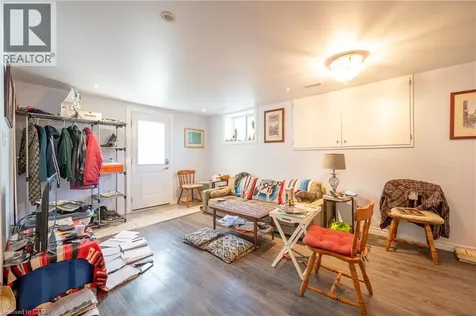 66 Belwood Crescent Kitchener ON N2C 1Z3