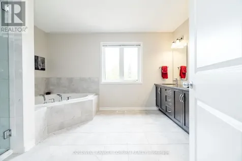 549 Osmond Daley Drive Ottawa ON K0A 1L0