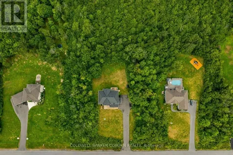549 Osmond Daley Drive Ottawa ON K0A 1L0