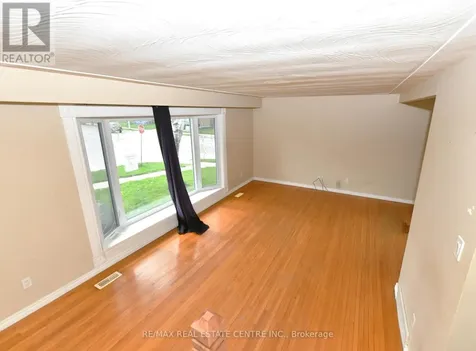 110 Silverspring Crescent Kitchener ON N2M 4P4