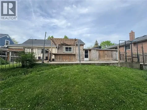 186 Norwich Avenue Woodstock ON N4S 3V6