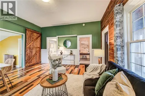 186 Norwich Avenue Woodstock ON N4S 3V6