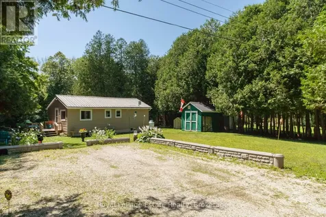50 Roger's Crescent South Bruce Peninsula ON N0H 1P0