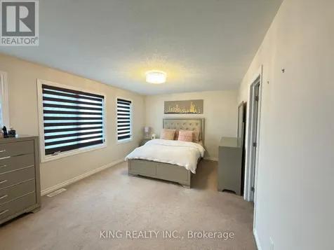 24 Palmeto Court Ottawa ON K2S 0X2