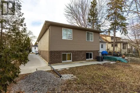 1044 Lena Avenue Windsor ON N9C 3K4