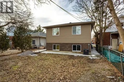 1044 Lena Avenue Windsor ON N9C 3K4