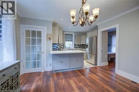 27 Edwin Street Brantford ON N3T 4B8