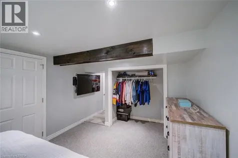 27 Edwin Street Brantford ON N3T 4B8