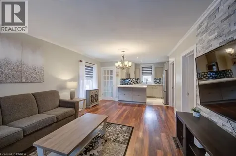 27 Edwin Street Brantford ON N3T 4B8