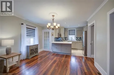 27 Edwin Street Brantford ON N3T 4B8
