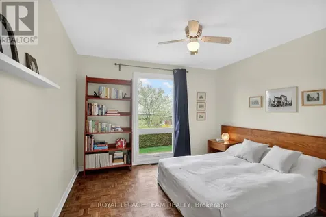 136 James Cummings Avenue Ottawa ON K2H 8E1