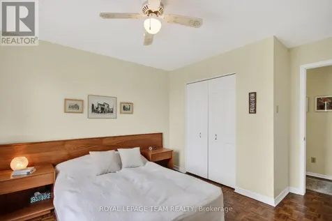 136 James Cummings Avenue Ottawa ON K2H 8E1