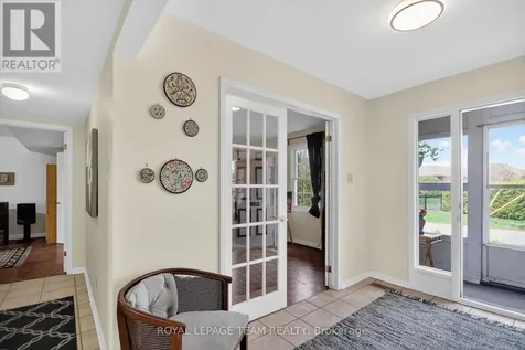 136 James Cummings Avenue Ottawa ON K2H 8E1