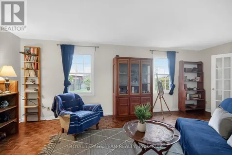 136 James Cummings Avenue Ottawa ON K2H 8E1