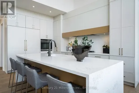 116 Sladden Court Blue Mountains ON N0H 2P0