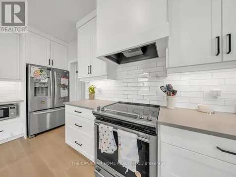 51 Keba Crescent East Tillsonburg ON N4G 1B5