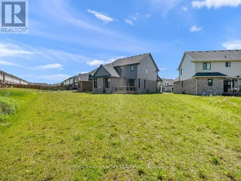 51 Keba Crescent East Tillsonburg ON N4G 1B5