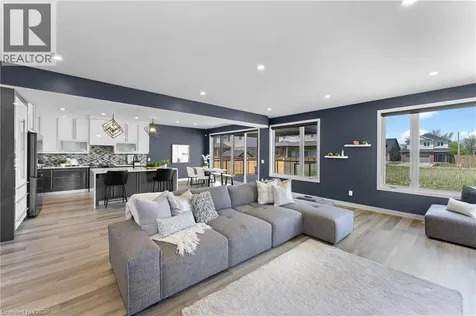 7365 Jonathan Drive Niagara Falls ON L2H 3T3