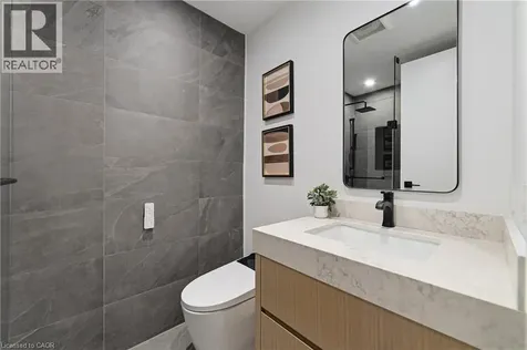 146 Kenora Avenue Hamilton ON L8E 3N7