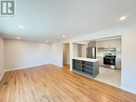 816 Dundee Avenue Ottawa ON K2B 5S9