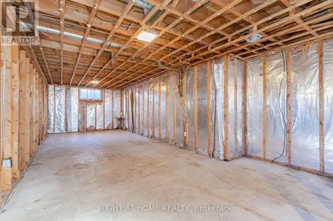 18200 Leslie Street East Gwillimbury ON L9N 0M5