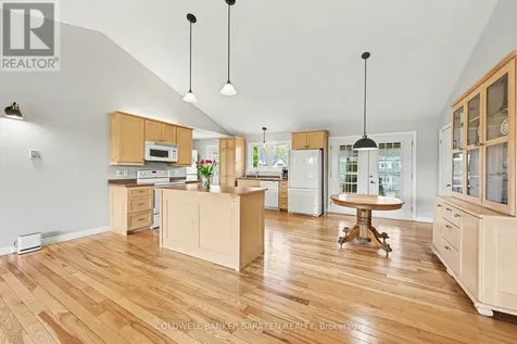 162 Erindale Avenue Renfrew ON K7V 4M2