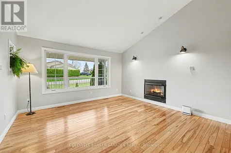 162 Erindale Avenue Renfrew ON K7V 4M2