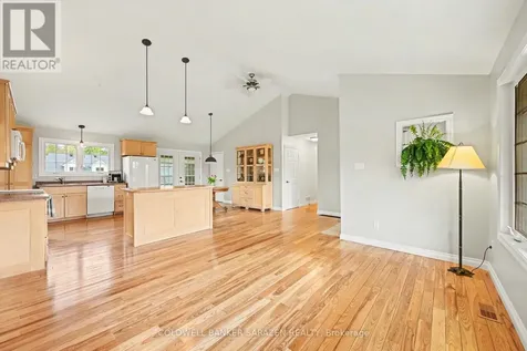 162 Erindale Avenue Renfrew ON K7V 4M2