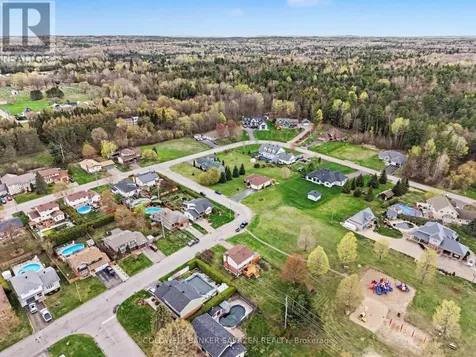 162 Erindale Avenue Renfrew ON K7V 4M2