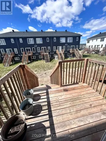 67 Whitcomb Crescent Smiths Falls ON K7A 0C1