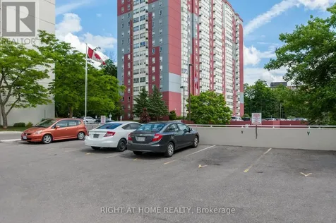 35 Green Valley Drive Kitchener ON N2P 2A5