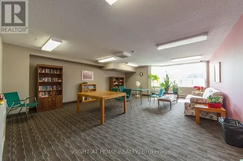 35 Green Valley Drive Kitchener ON N2P 2A5