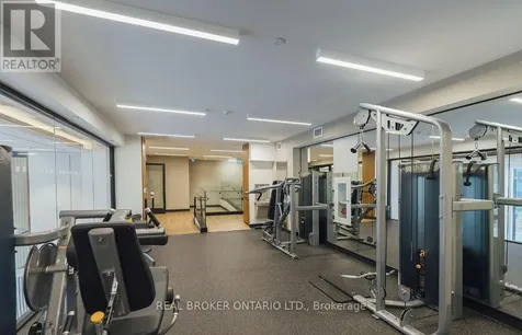 8 Olympic Garden Drive Toronto (newtonbrook East) ON M2M 4E7