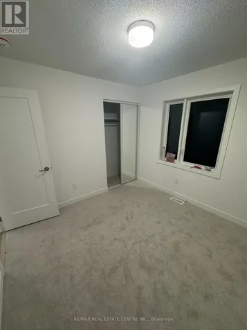 402 Parnian Pvt Private Ottawa ON K2J 7K5